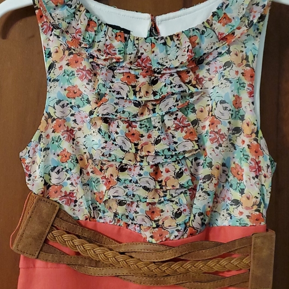 Dress - Picture 2 of 4